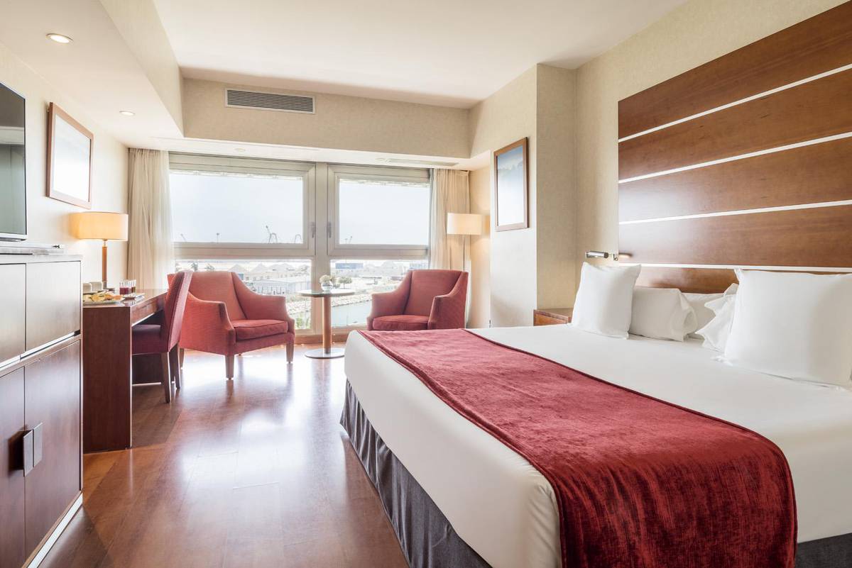Doppelzimmer ilunon málaga Hotel ILUNION Málaga